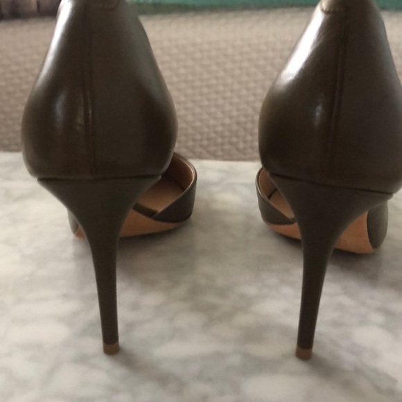 Classic Céline D’Orsay heels - Picture 10 of 10